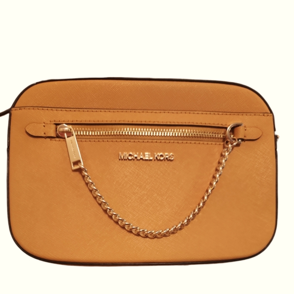 Michael Kors NWT Jet Set Large Saffiano Leather Crossbody Bag